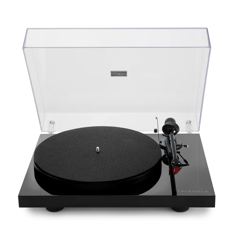 TURNTABLE LUNAR 3 BLACK The LUNAR 3 is a premium manual turntable designed to deliver the unique sound of all types of vinyl records.